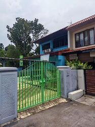 Golden Hill Estate (D20), Terrace #612728951